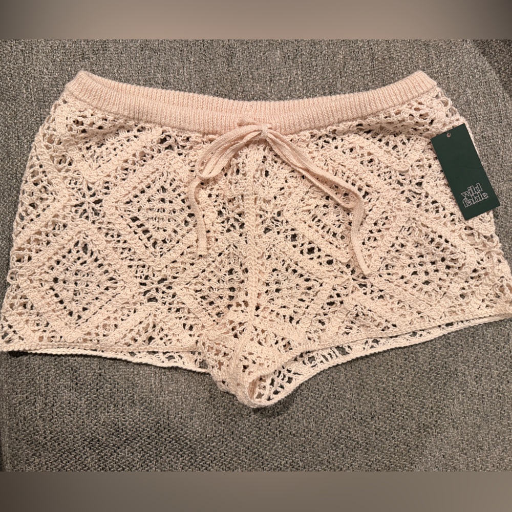 Wild Fable Women's Crochet Lace Shorts in Cream